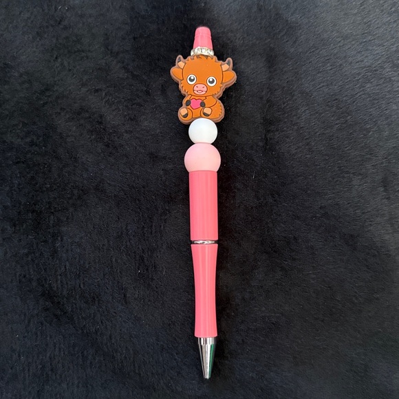 Hand Crafted Other - I Love Highland Cows hand crafted beaded pen